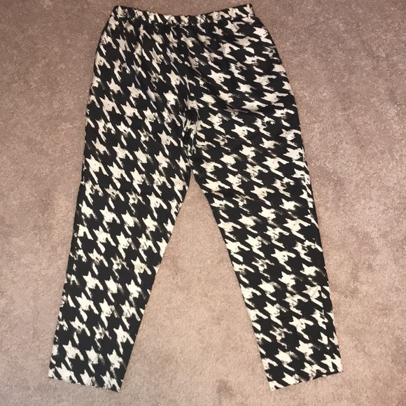 J. Crew Silk Pull on Pant In Wolfstooth, size 4 - Picture 5 of 7